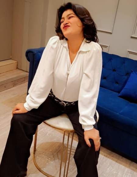 Ishika-Collage Call Girls In Bangalore